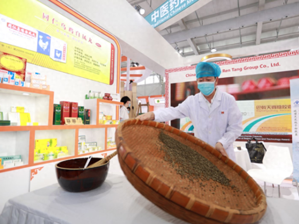 乐天盈配资 两款常见中成药集采后再降价，降幅超30%