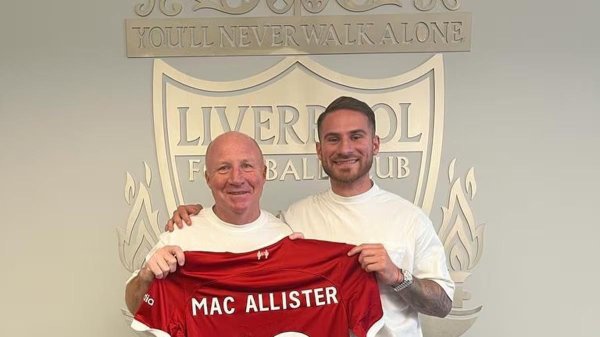 泽巨配资 麦卡父亲：诸多优秀品质将麦卡带到了巅峰；红军需时间来磨合